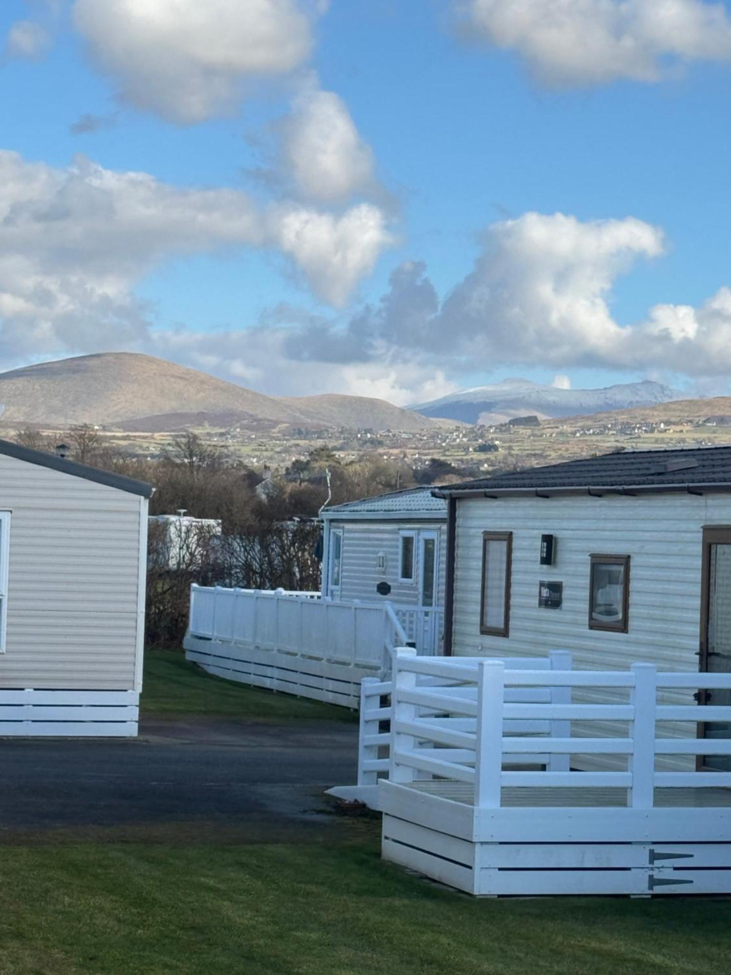 Snowdon View, White Tower Holiday Park Caernarfon Buitenkant foto